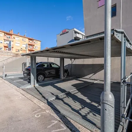 Apartament Aureo Center Pula